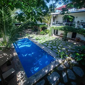 Parota Inn
