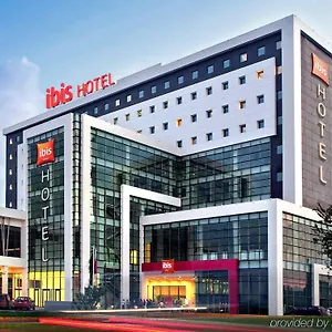 Ibis Centro Отель